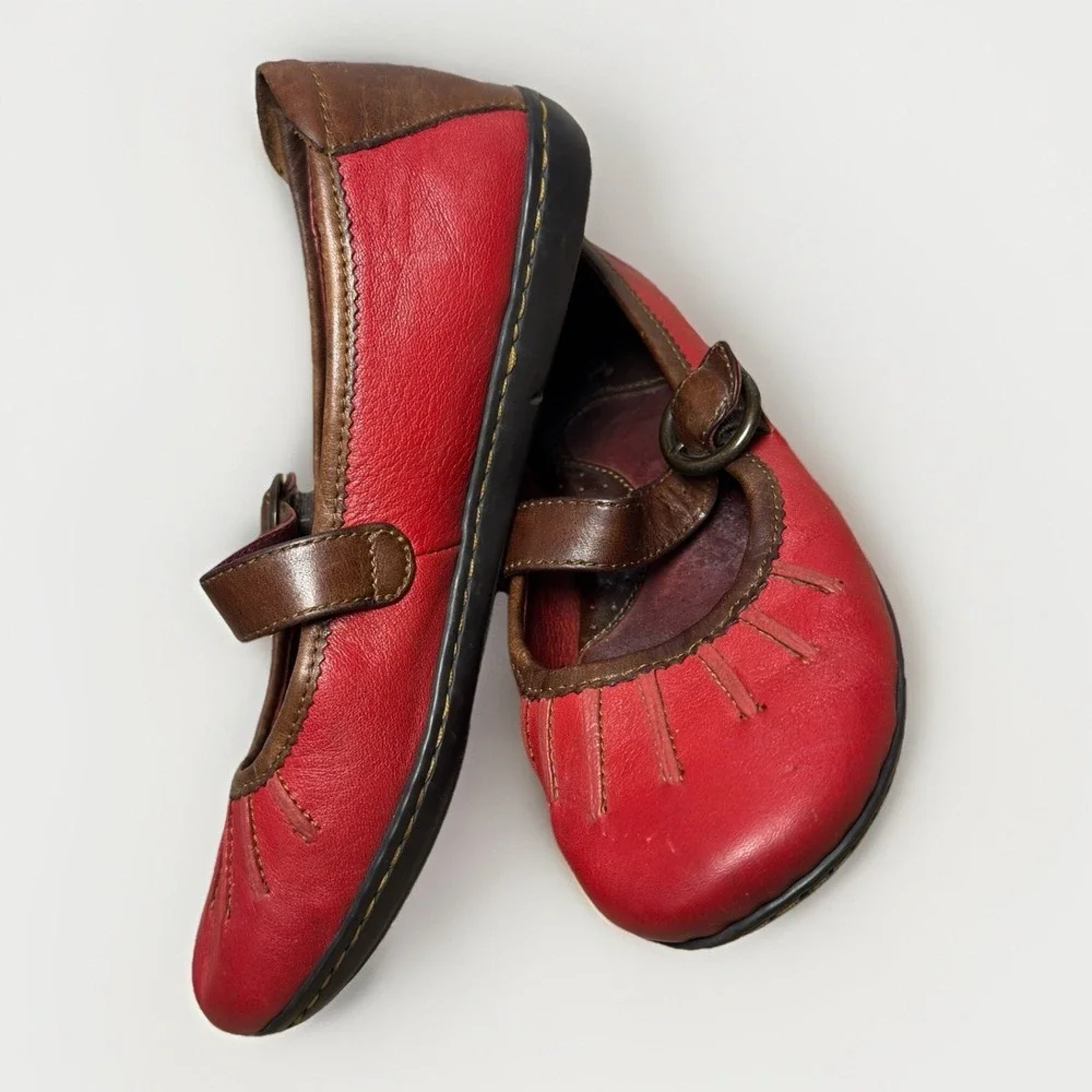 Born Brown / Red Leather Mary Jane Flat Loafer Size 6.5 Adjustable Buckle - Picture 6 of 8